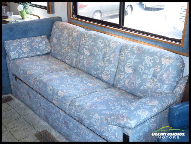 1991 Overland 384 Classic