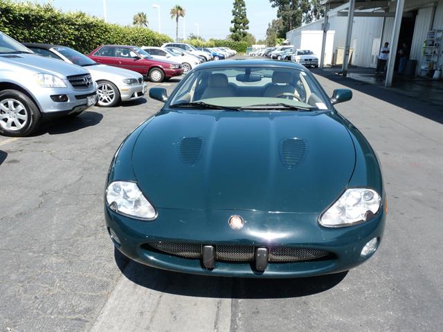 2001 Jaguar XKR COUPE