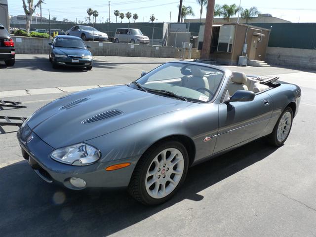 2001 Jaguar XKR