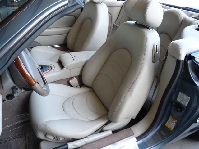 2001 Jaguar XKR