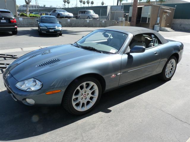 2001 Jaguar XKR