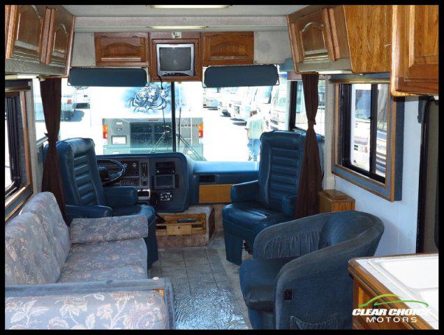 1991 Overland 384 Classic